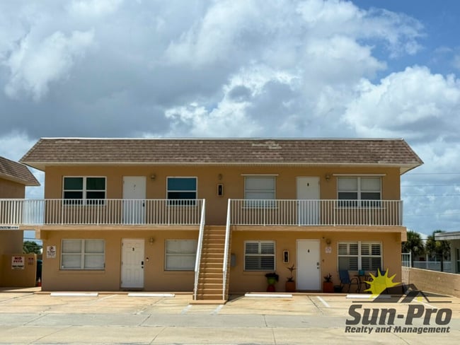 property at 3724 S Atlantic Ave