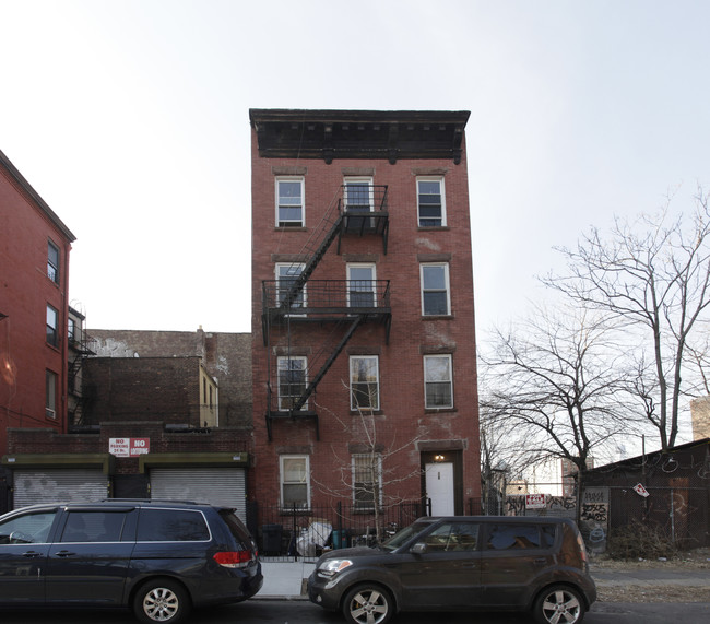 48 Adelphi St in Brooklyn, NY - Building Photo - Building Photo