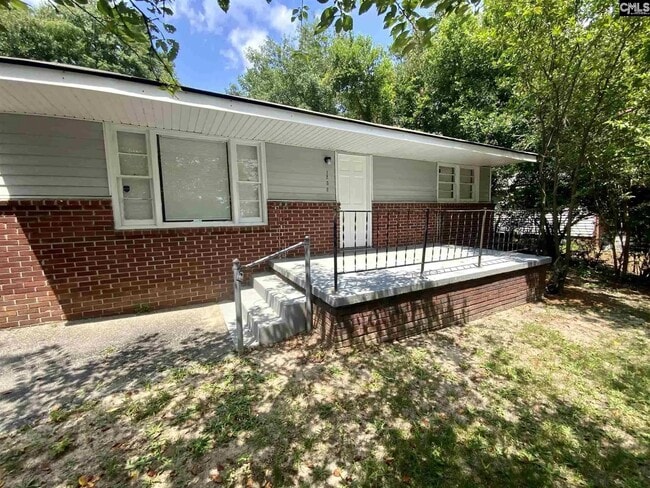 property at 1232 Carter St