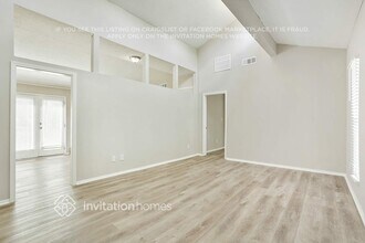 7015 Kimberly Mill Rd in College Park, GA - Foto de edificio - Building Photo