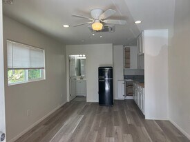3432-3432 Egan St in San Diego, CA - Building Photo