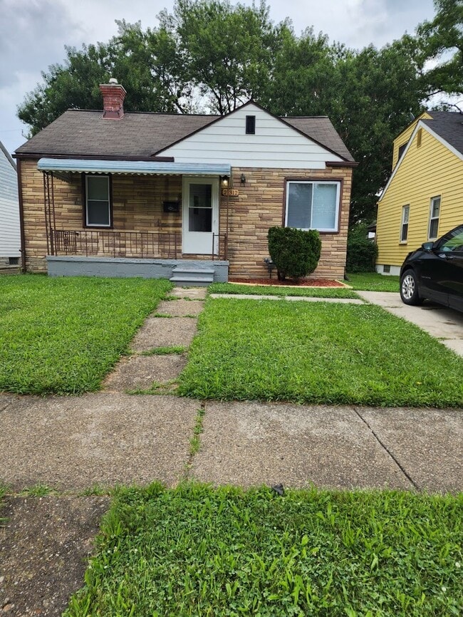 property at 21312 Dexter Blvd