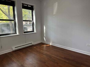 1153 N Cambridge Ave in Chicago, IL - Building Photo - Building Photo