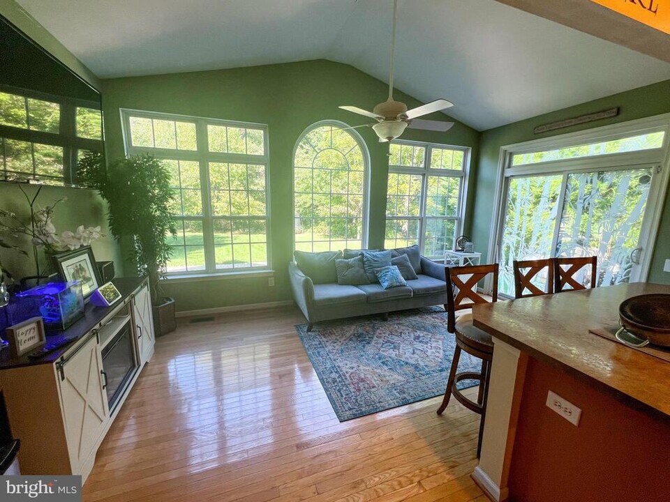 144 Edgar Rd in Townsend, DE - Building Photo