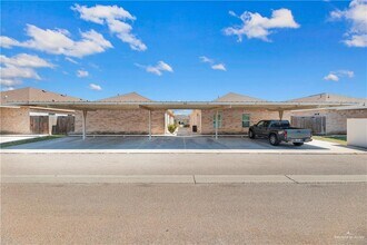 19 Carlisle Ave in Edinburg, TX - Building Photo - Building Photo