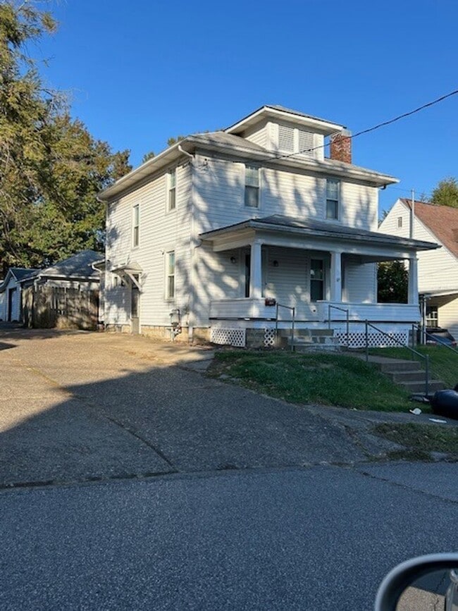 property at 1203 17th St