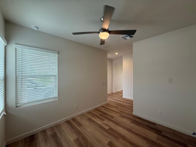 624 N Vine St in Chandler, AZ - Building Photo - Building Photo