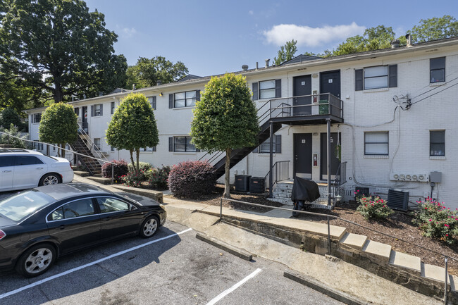 Carol Court in Birmingham, AL - Building Photo - Building Photo