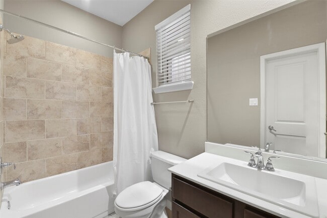 property at 241 N Lenox St