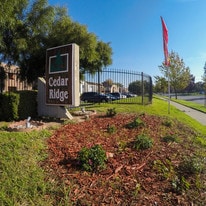 Cedar Ridge Apartamentos