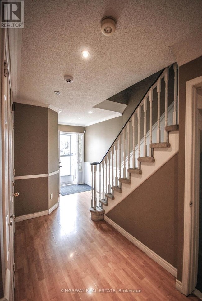 1485 Torrington Dr in Mississauga, ON - Building Photo - Building Photo