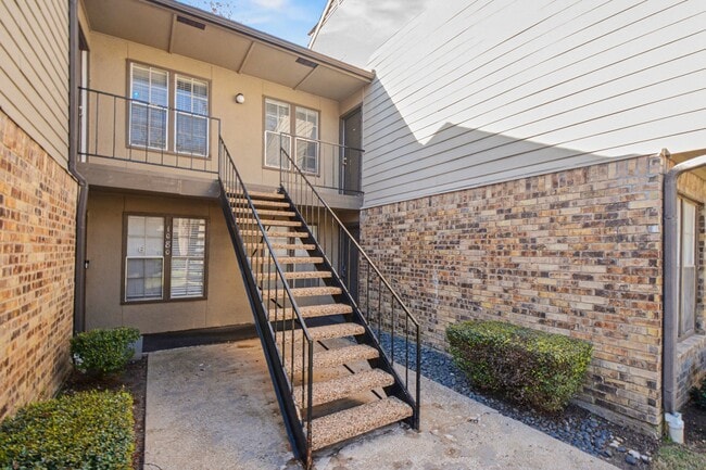 property at 5300 Keller Springs Rd