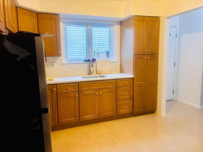 134 Woodbine Ave in Staten Island, NY - Building Photo - Building Photo