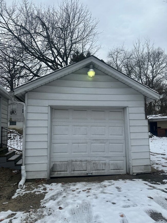 1114 Diagonal Rd in Akron, OH - Building Photo - Building Photo