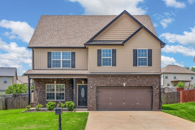 property at 2863 McManus Cir