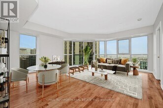 445 Laurier Ave W in Ottawa, ON - Building Photo - Building Photo