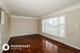 13800 Oakview Blvd in Garfield Heights, OH - Building Photo - Building Photo
