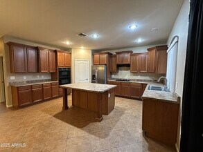 12534 W Solano Dr in Litchfield Park, AZ - Building Photo - Building Photo