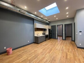 90 Harman St in Brooklyn, NY - Building Photo - Building Photo