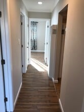 1833 Nash Dr in San Mateo, CA - Building Photo - Building Photo