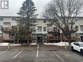 120 Fenerty Ct in Ottawa, ON - Building Photo