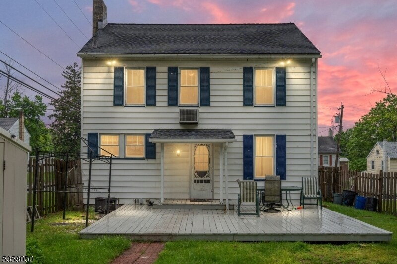 15 Green St in Franklin, NJ - Building Photo