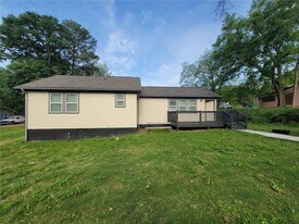 1559 Alma St SW in Atlanta, GA - Building Photo