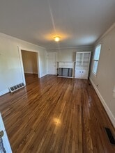 403 Durst Ave W in Greenwood, SC - Building Photo - Building Photo