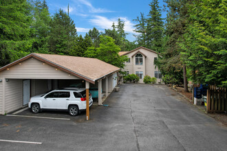 1390 Nigel Rd in Bellingham, WA - Building Photo - Building Photo