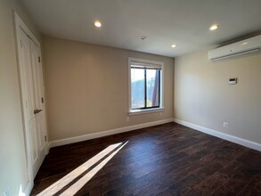 Stonegate Apartments in Newington, CT - Building Photo - Building Photo