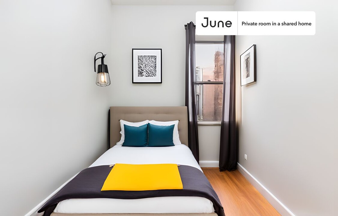 Room in Shared 4 bed/2 bath home in New York, NY - Building Photo