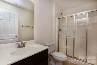 9921 Kings Parade Blvd in Charlotte, NC - Building Photo - Building Photo