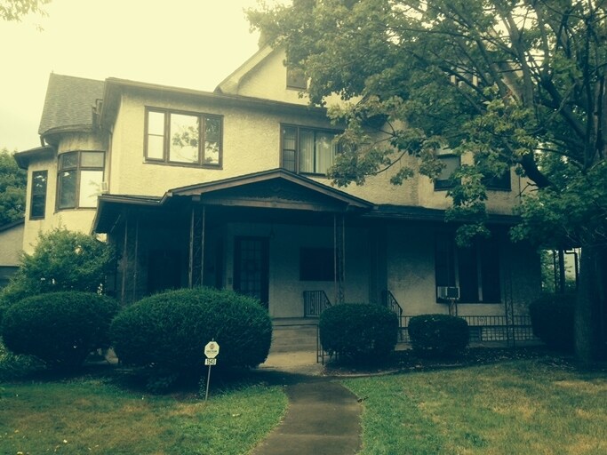 1543-1545 Sanderson Ave in Scranton, PA - Foto de edificio