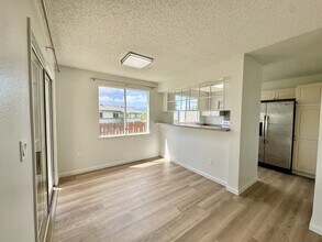 95-1041-1041 Kuauli St in Mililani, HI - Building Photo - Building Photo