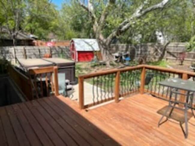 property at 3624 SW Oak Pkwy