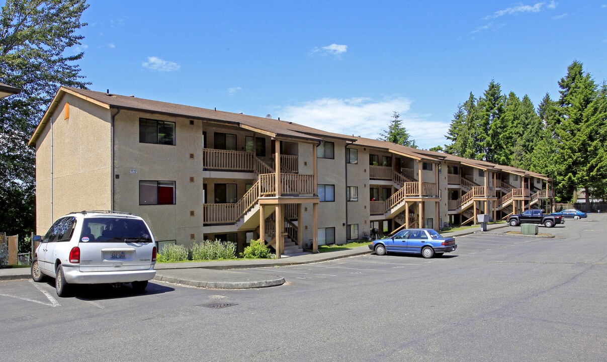 R.J Carlson Hall in Kirkland, WA - Building Photo