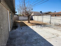 3309 N Crawford St in North Las Vegas, NV - Foto de edificio - Building Photo