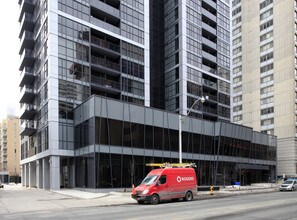 28 Ted Rogers Way in Toronto, ON - Building Photo - Lobby