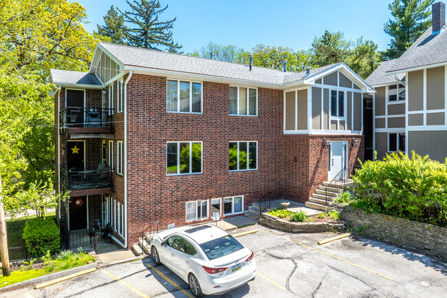 Tamberlane Estates Condos in Des Moines, IA - Foto de edificio - Building Photo