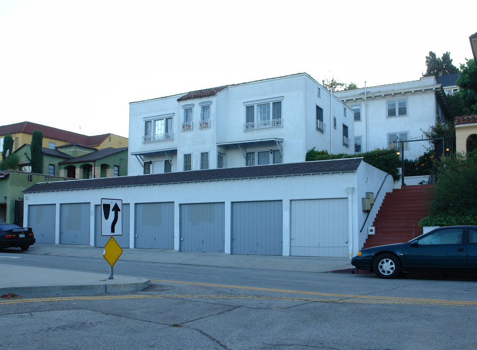 818-824 Parkman Ave in Los Angeles, CA - Building Photo