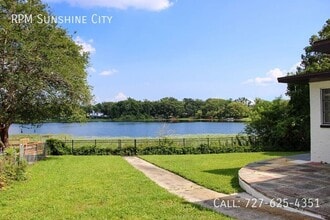 3012 Justamere Ln in Tampa, FL - Building Photo - Building Photo