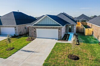 31319 Black Frst Xing in Fulshear, TX - Building Photo - Building Photo