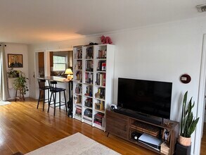 14 Town House Dr in Newton, MA - Building Photo - Building Photo