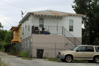 817 7th St in West Palm Beach, FL - Foto de edificio - Building Photo