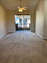 8228 Station Village Ln, Unit 1514 in San Diego, CA - Building Photo - Building Photo