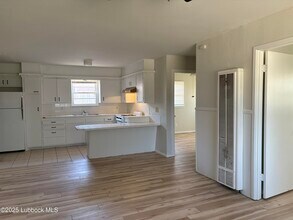 2322 62nd St in Lubbock, TX - Building Photo - Building Photo