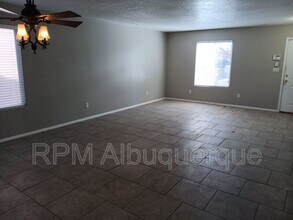 6523 Avenida Madrid NW in Albuquerque, NM - Building Photo - Building Photo