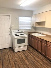 4006 36th St in Lubbock, TX - Building Photo - Building Photo