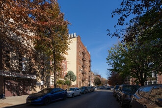 161 Woodruff Ave in Brooklyn, NY - Building Photo - Building Photo