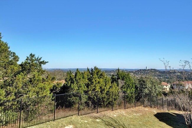 217 Aria Rdg in Austin, TX - Building Photo - Building Photo